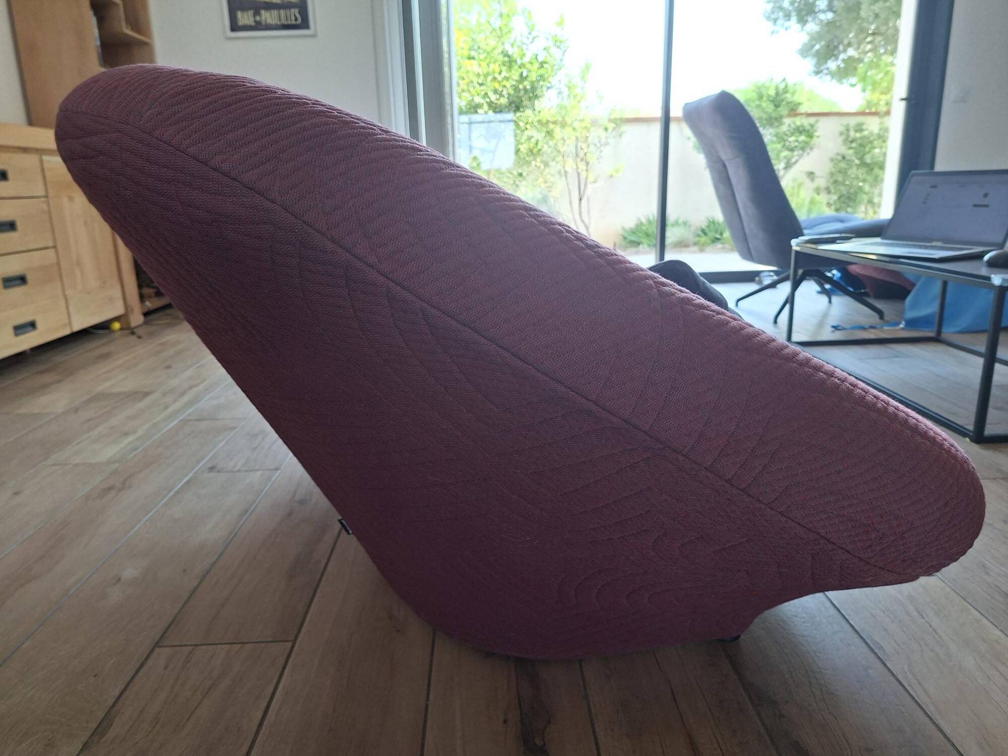 3-seater ploum sofa + pouf