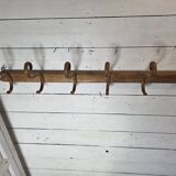 Curved wooden coat rack with 6 hooks