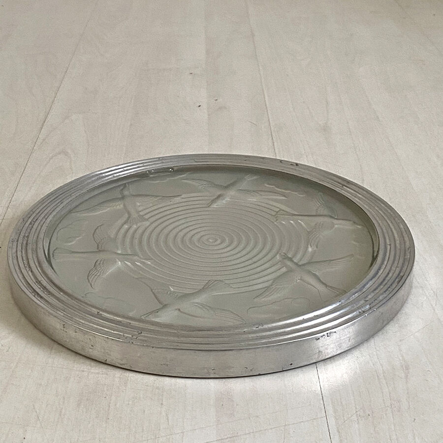 Art Deco Flat Underside