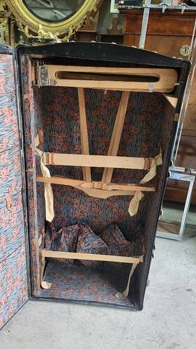 COSMOPOLIS LEATHER CABIN TRAVEL BAG