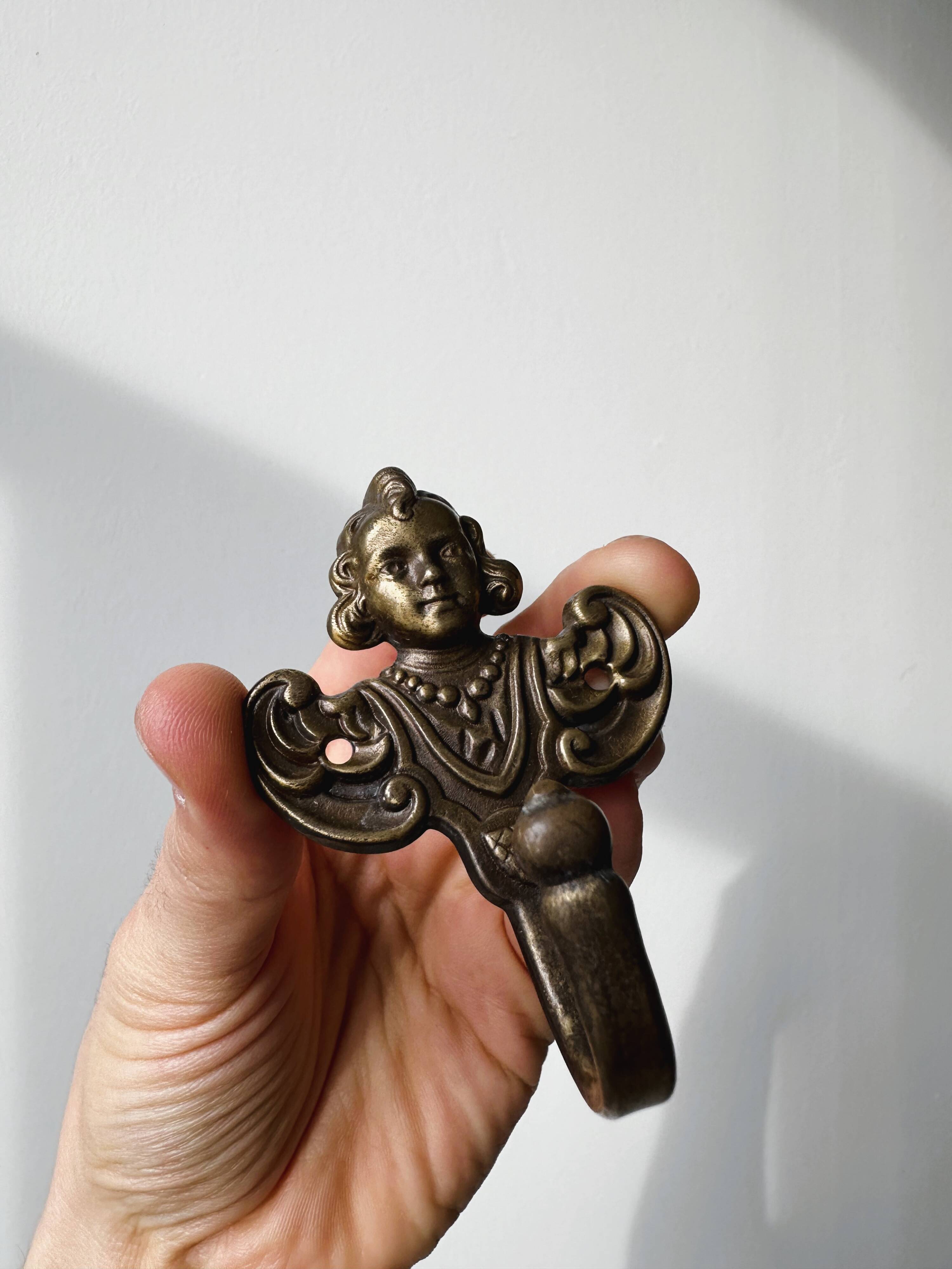 Set of metal coat hooks / angel towel hooks