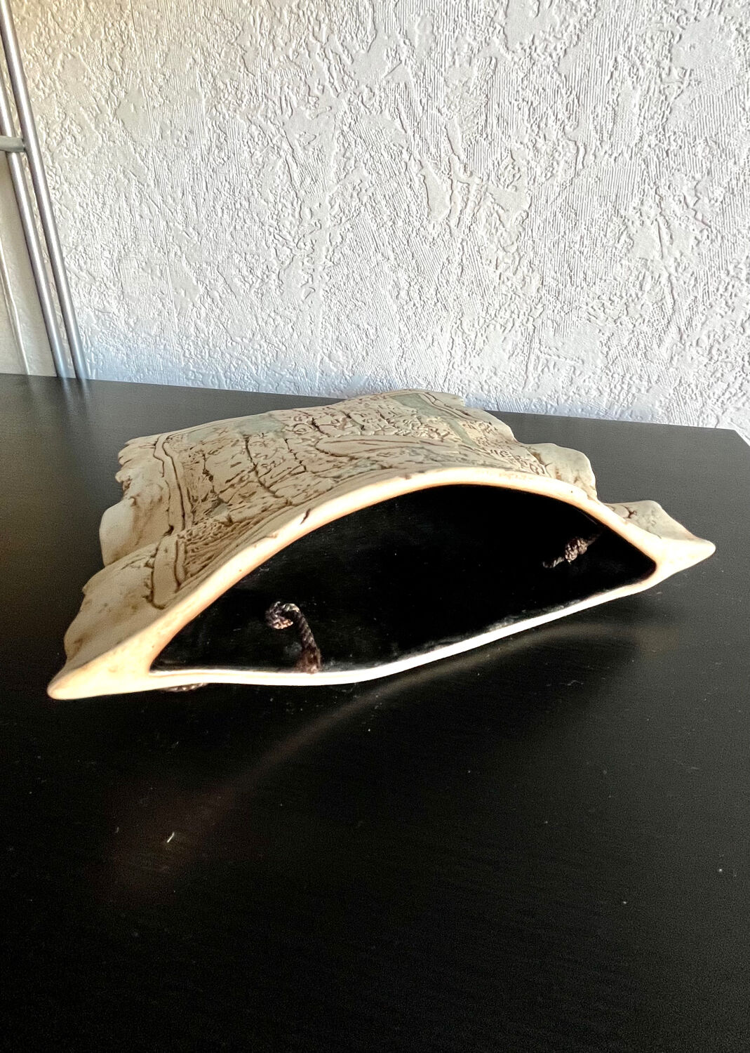 Vase mural / bouquetière asiatique céramique Tenmoku - Malaisie