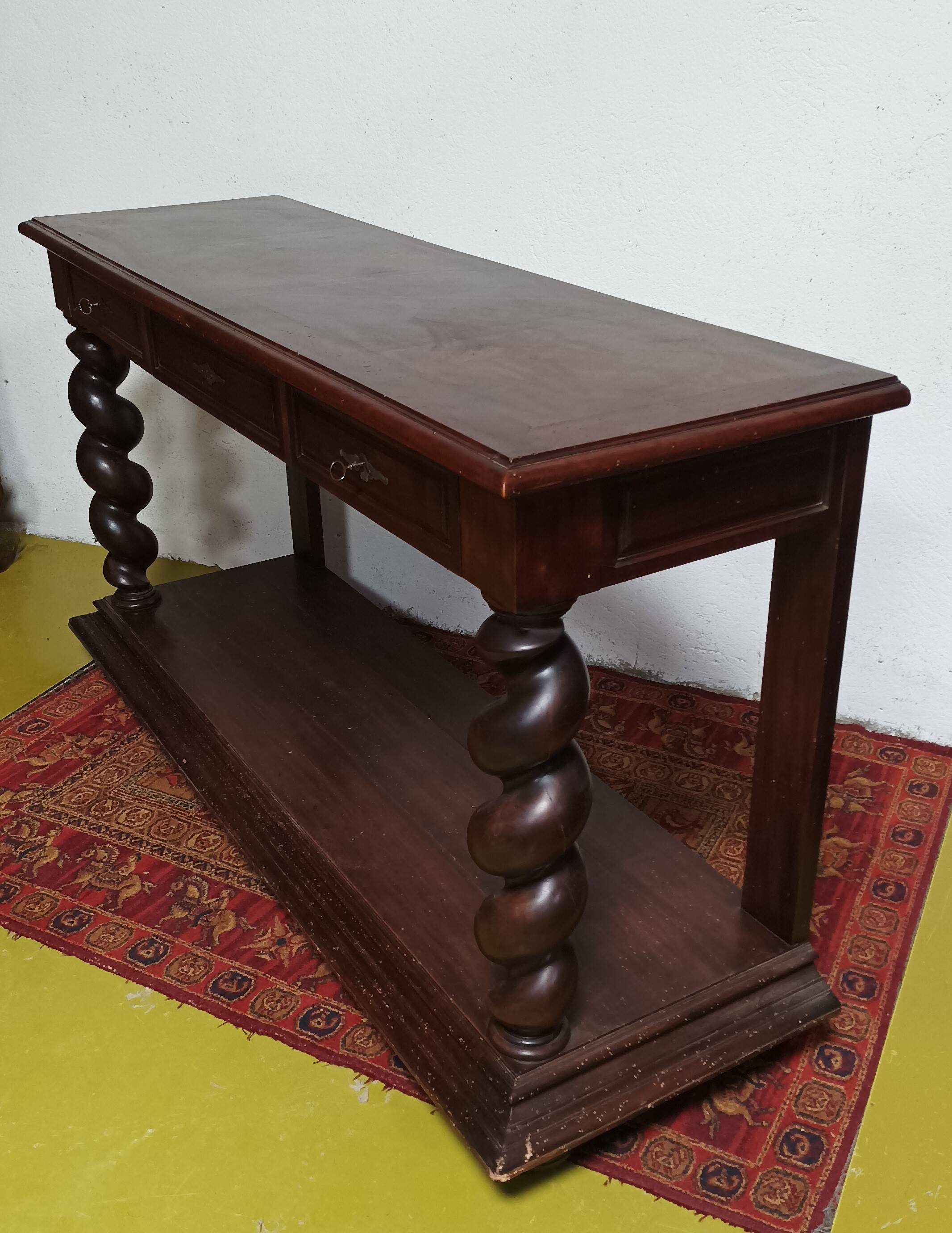Louis XIII console in walnut