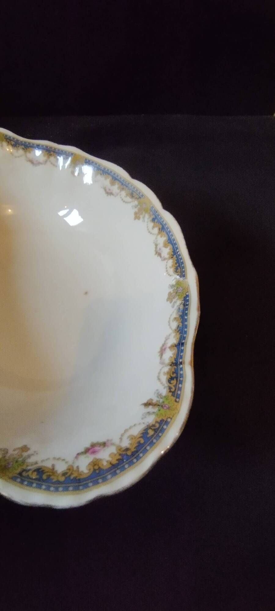 Serving dish, catch-all tray