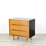 Midcentury Stag C Range Chest of Drawers by John and Sylvia Reid in Oak.  Vintage Modern / Retro / D
