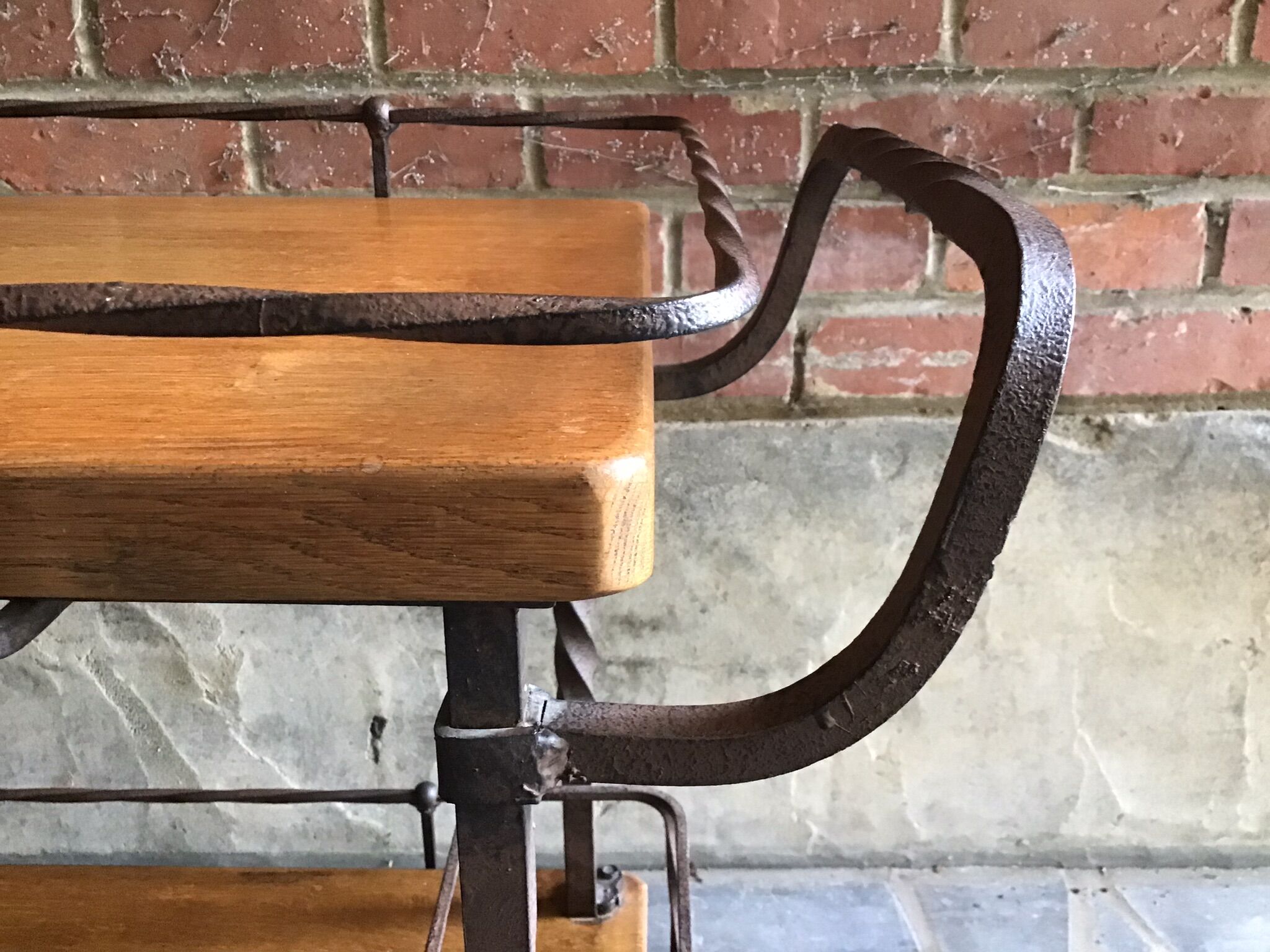 Rolling service in solid oak and wrought iron