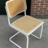 Set of 4 Cesca b32 model chairs in white dining chair