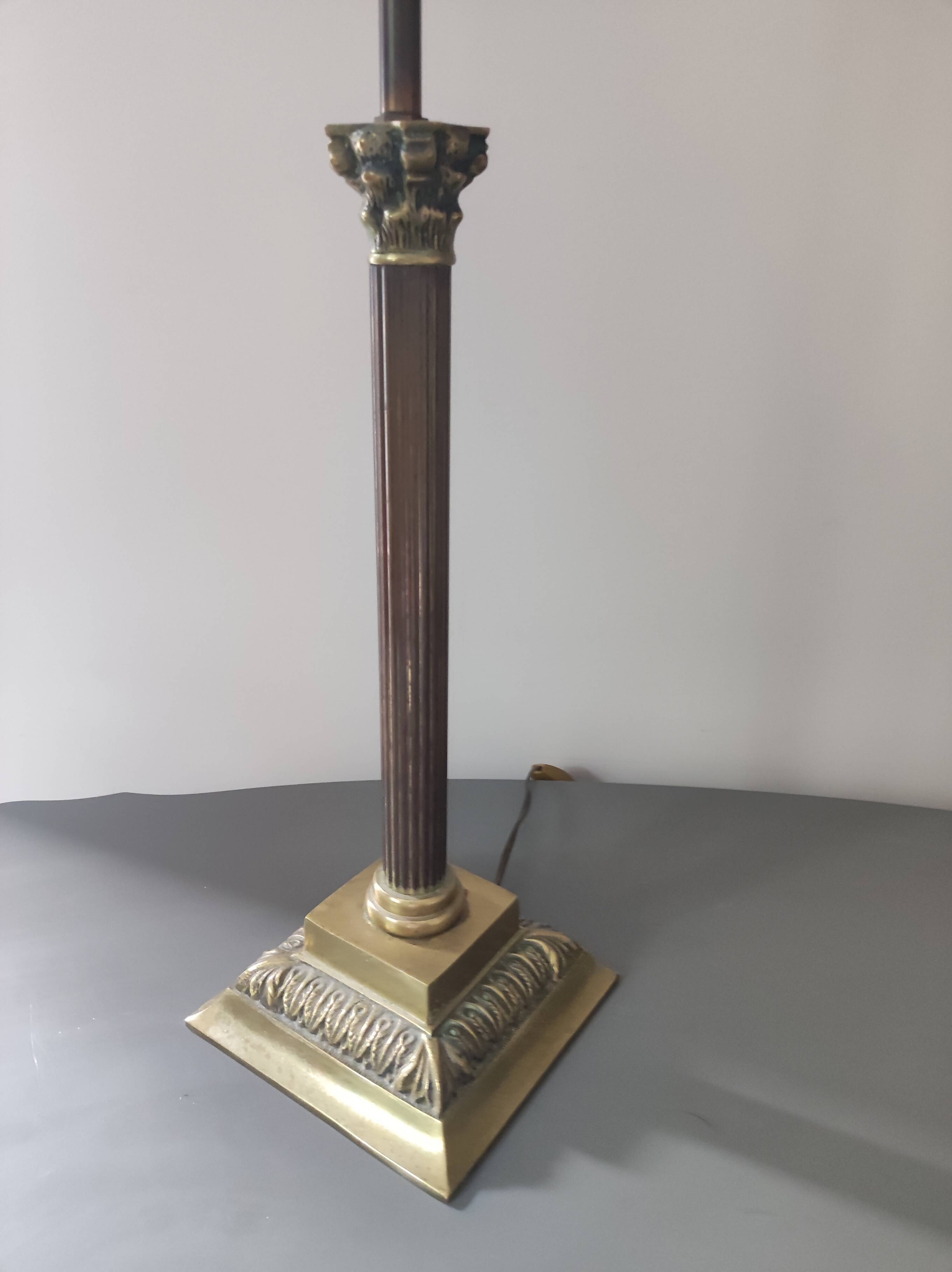 Corinthian column style hot water bottle lamp foot