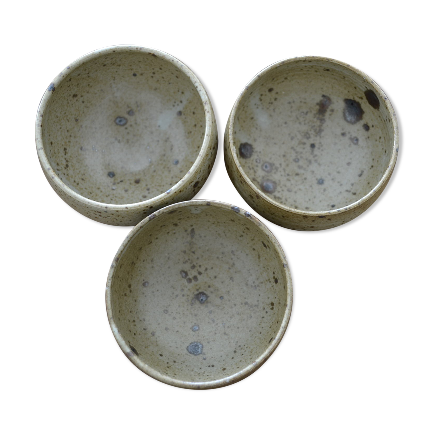 Speckled sandstone bowls