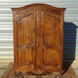 Walnut wardrobe in Louis XV style