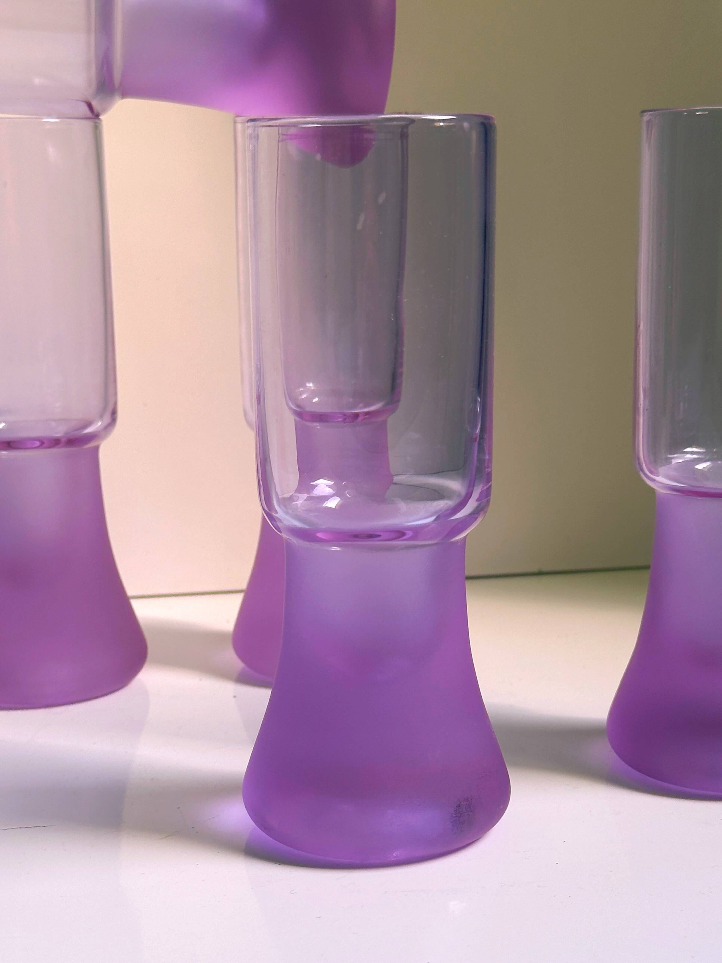 6 heavy stem Alexandrite Wine Glasses - Space Age 1970s