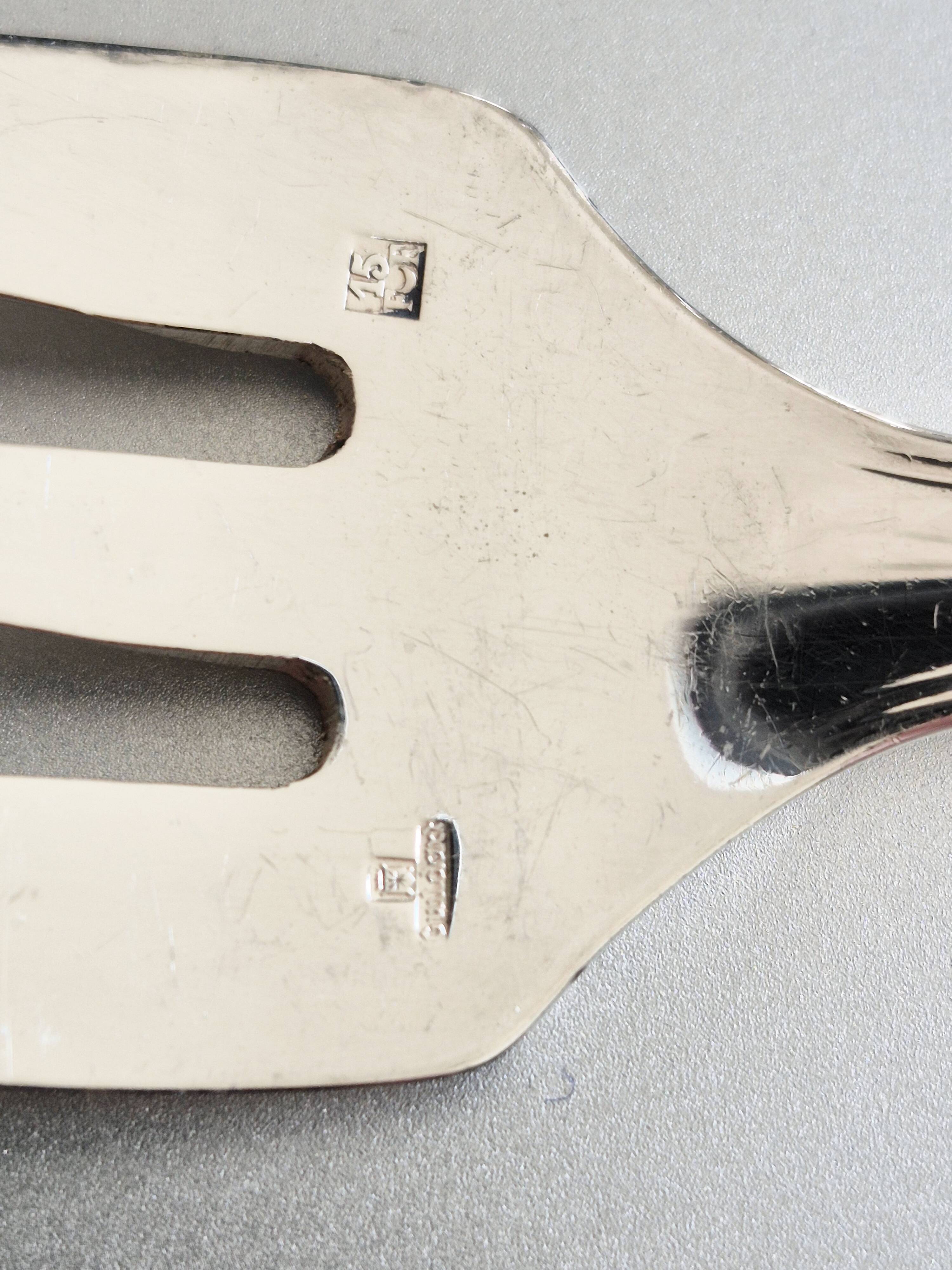 Oyster forks, cake or dessert forks, Guildart, silver-plated.