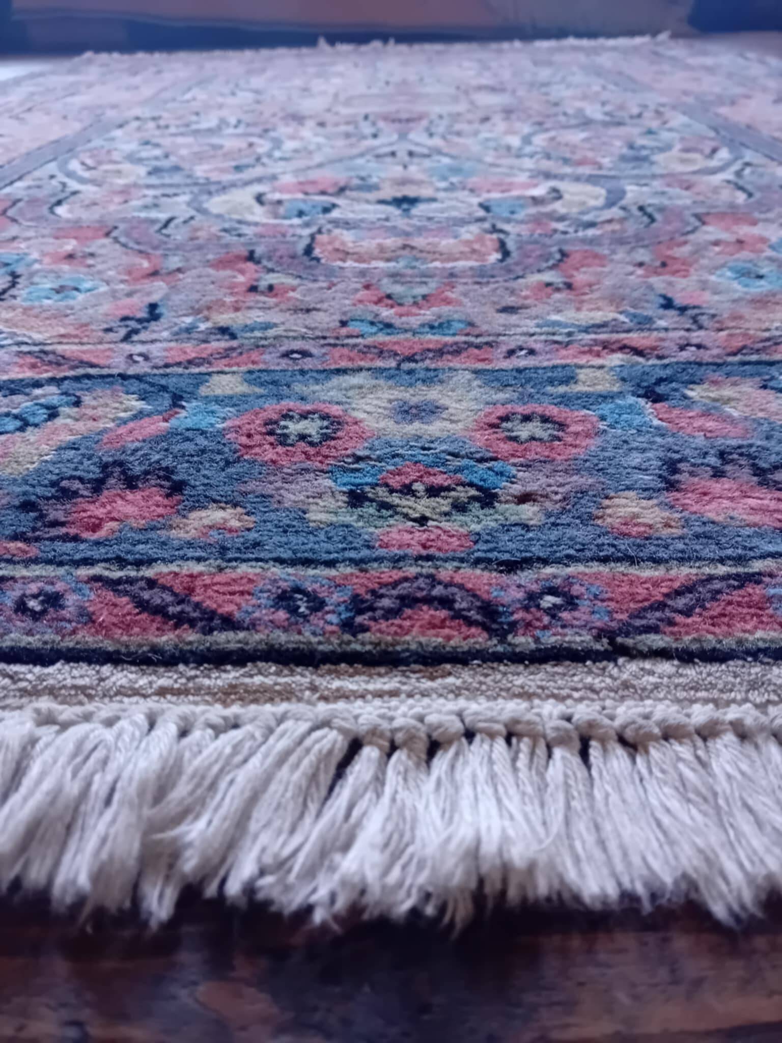 Handmade Pakistani Punjabi Rug 187x129cm