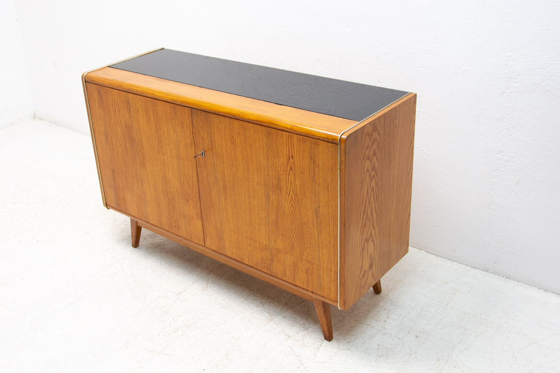 Mid century sideboard by Hubert Nepožitek & Bohumil Landsman for Jitona, 1960´s