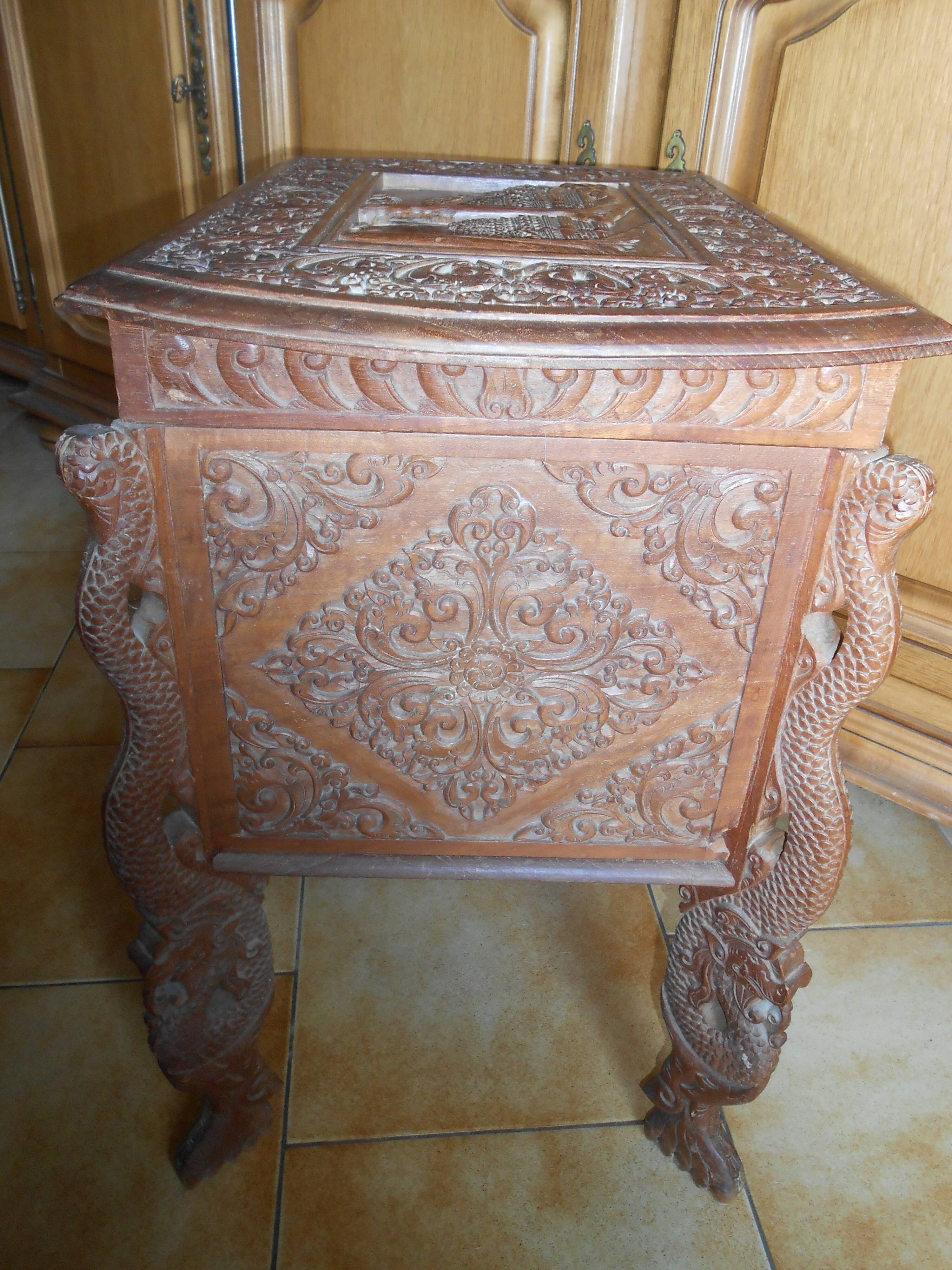 Indonesian teak furniture
