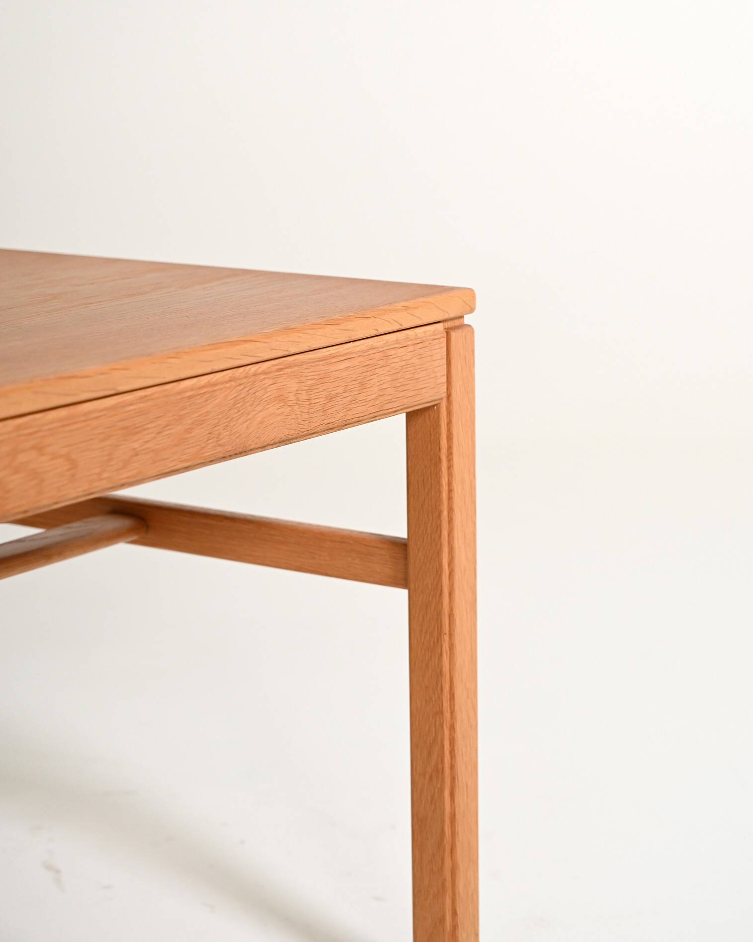 "Casino" oak side table, Sven Engström and Gunnar Myrstrand for Tingströms