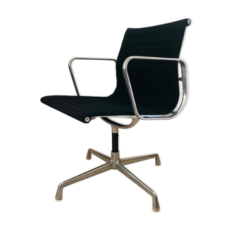 Fauteuil de bureau EA 108 par Charles & Ray Eames pour Herman Miller, années 70