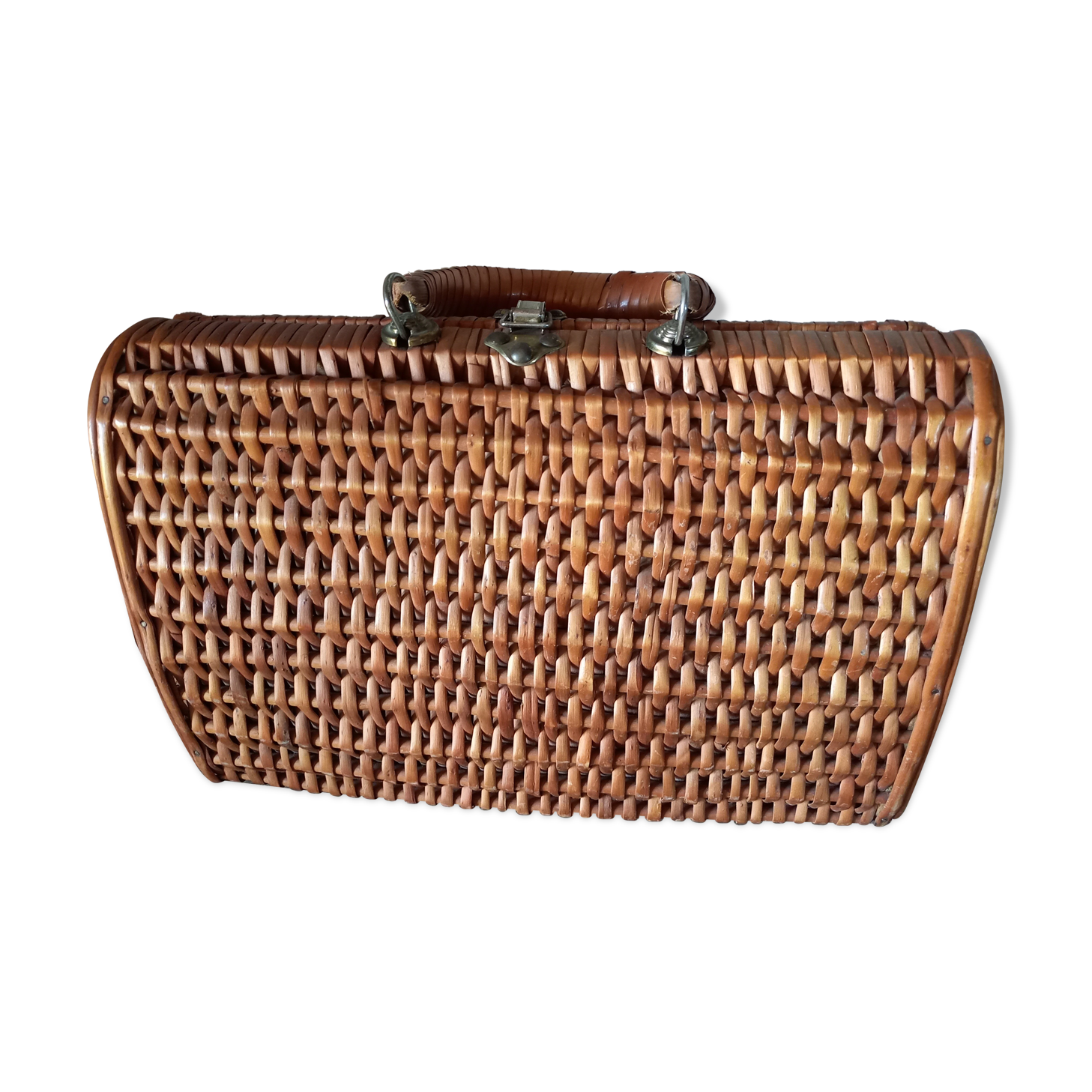 Vintage wicker basket