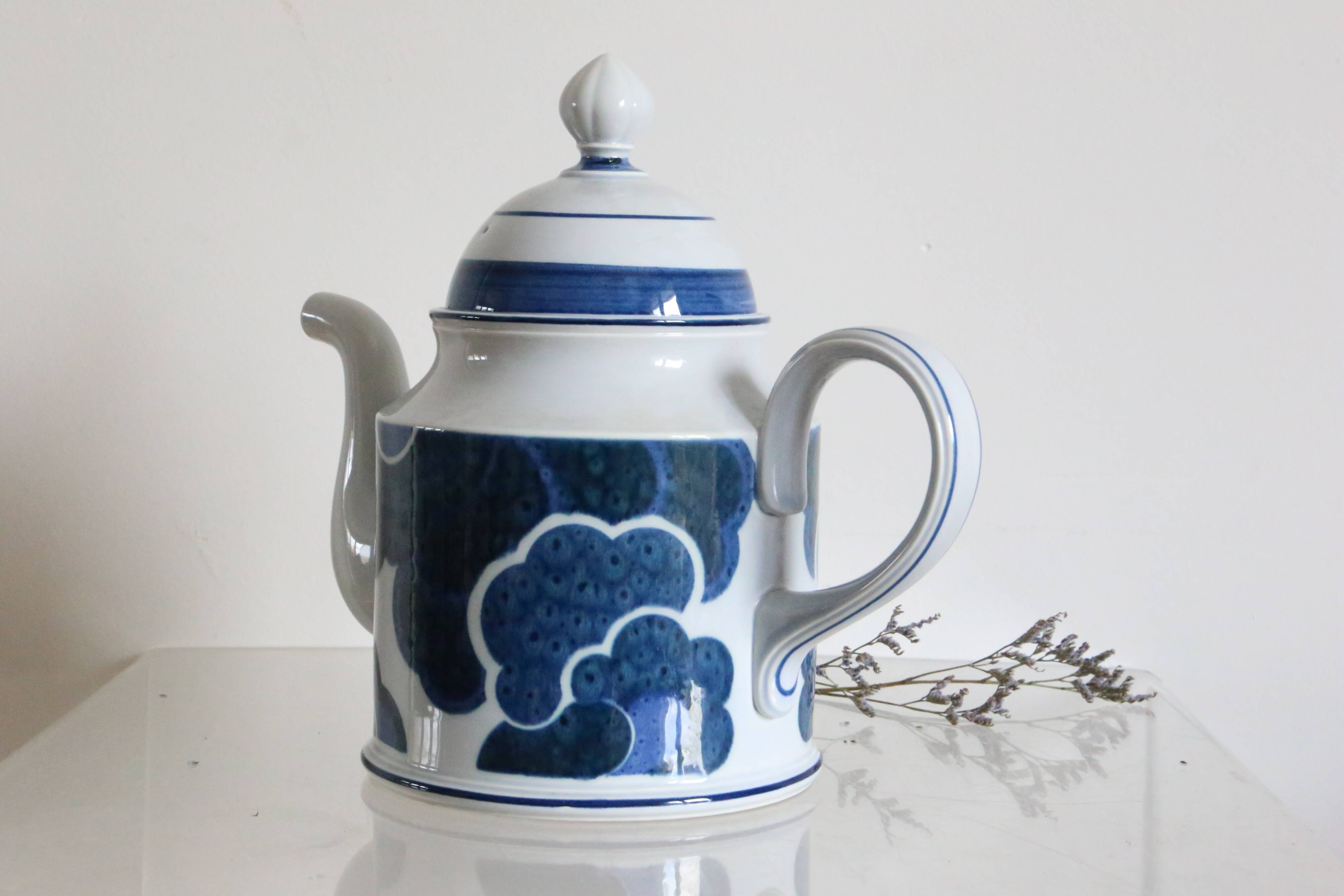 Villeroy and Boch teapot, Cloud model, vintage