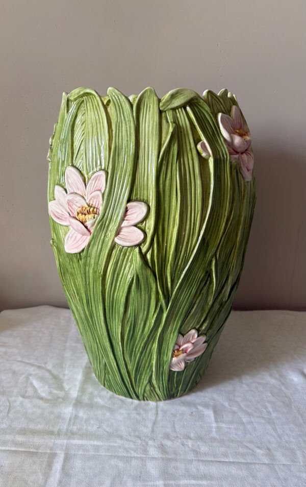 Vase en barbotine maison Chaumette