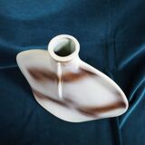 Flat vase