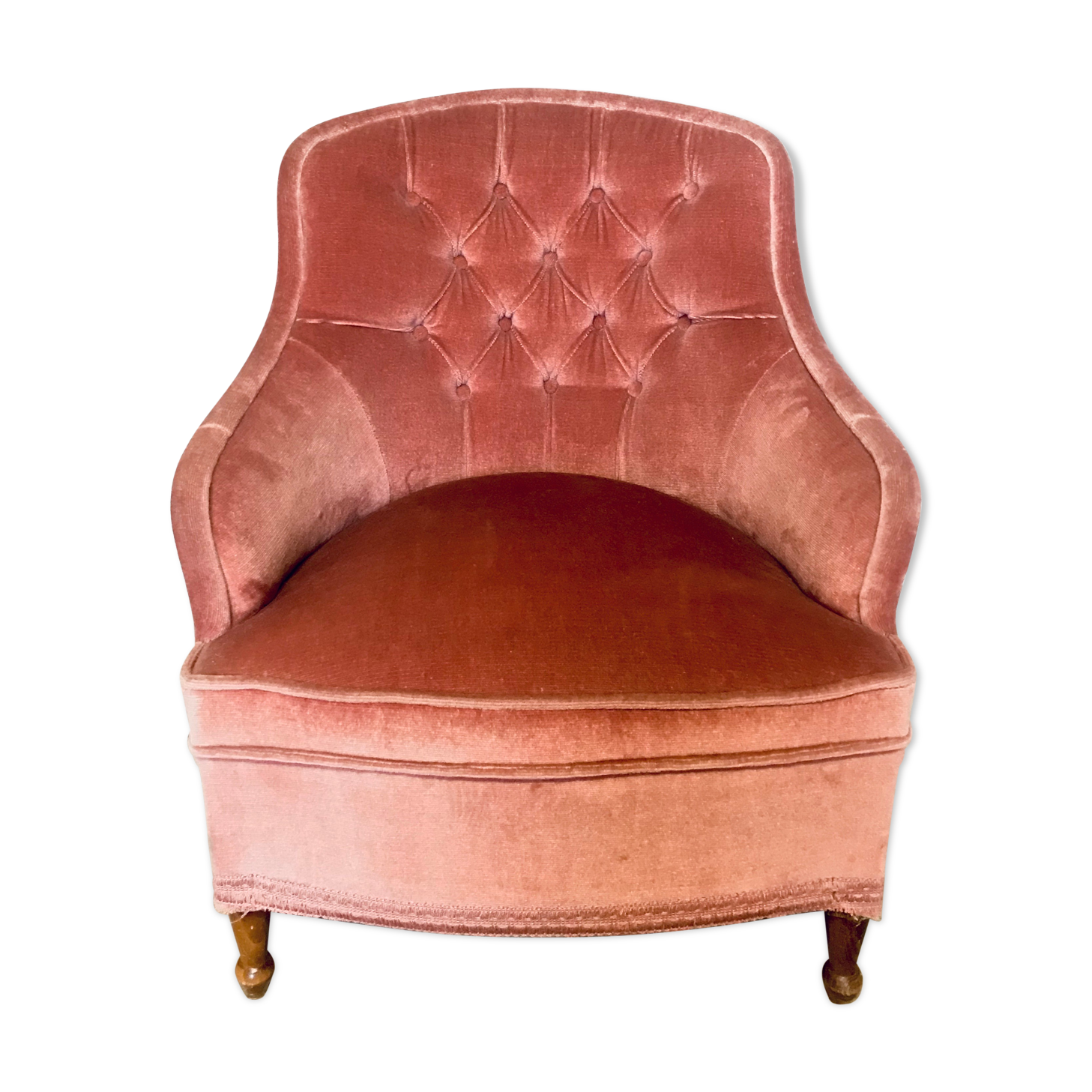 Pink velvet toad armchair