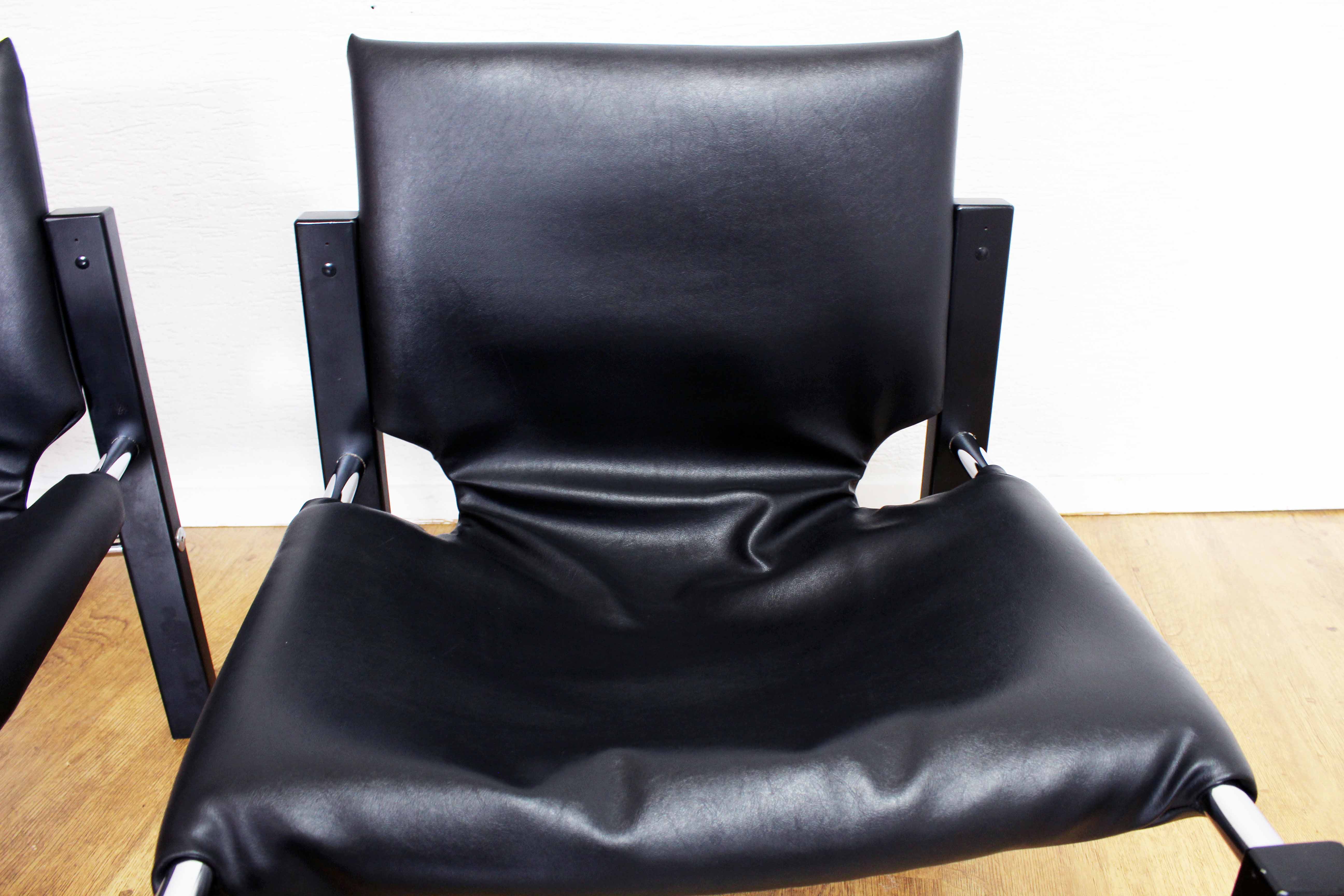 Paire de fauteuils de Maurice Burke pour Arkana
