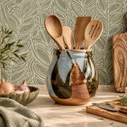 Pot en grès artisanal signé – Bleu, brun et ocre