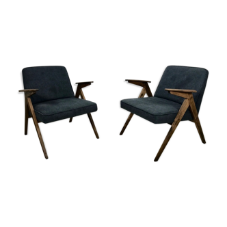 Paire de fauteuils bunny type 300 177, par J. Chierowski, 1960