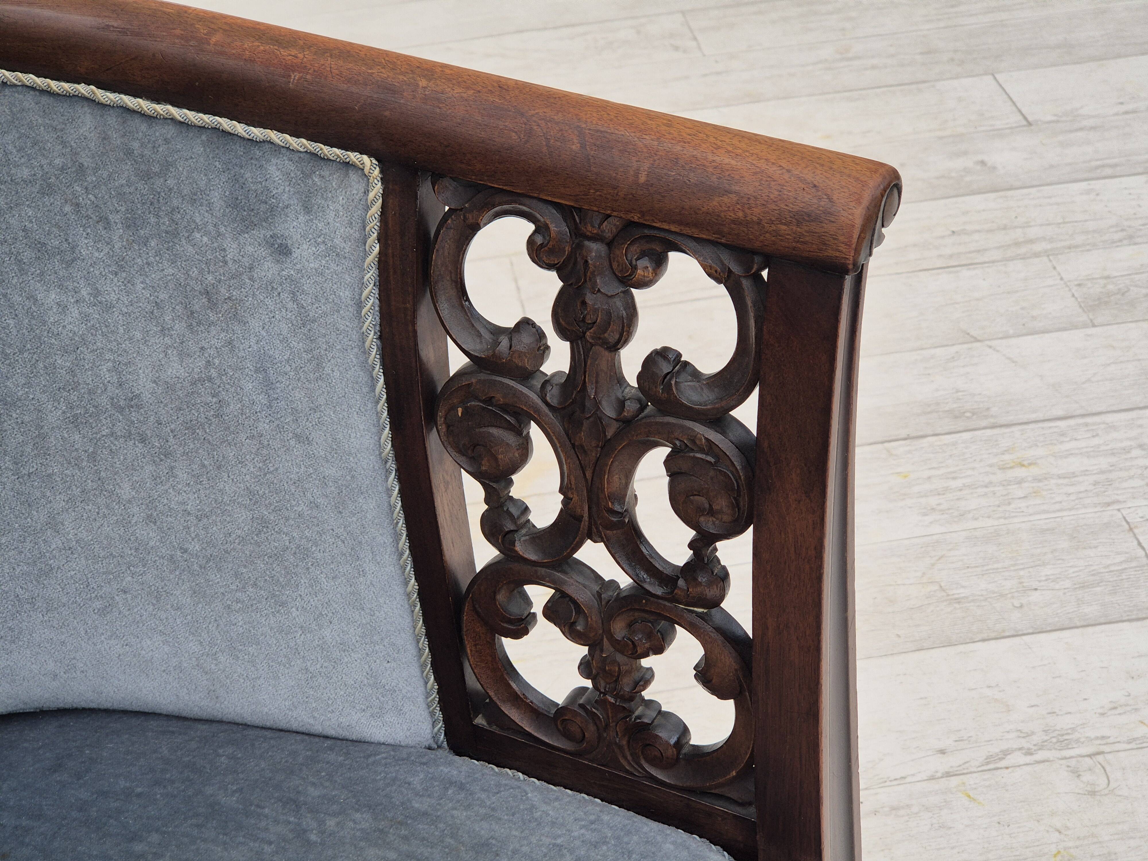 Années 1950, chaise longue danoise, état d'origine, meuble en laine bleu clair.