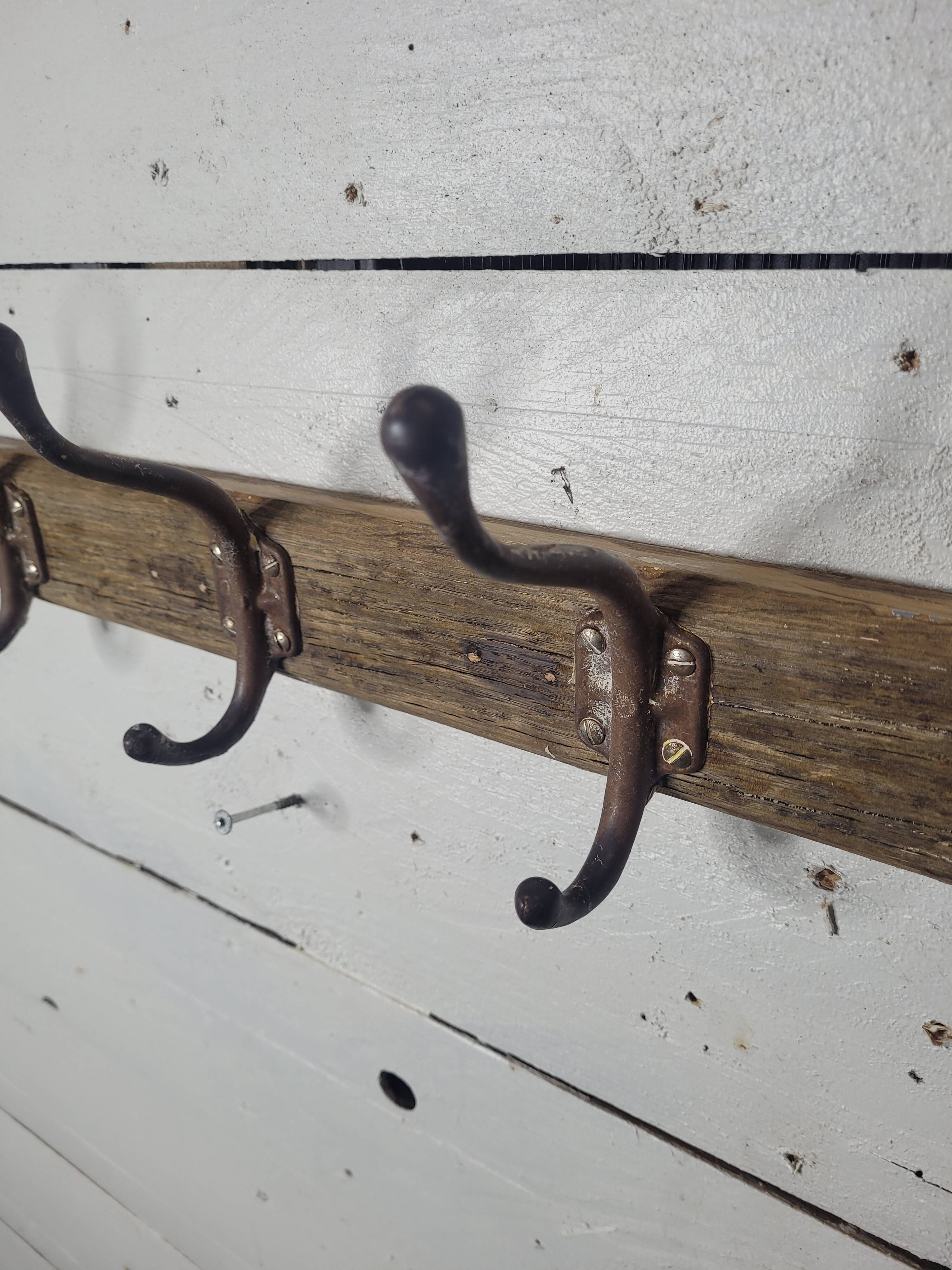 School coat rack with 6 hooks, 100cms L