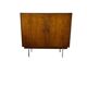 Commode vintage en bois sur pieds en acier