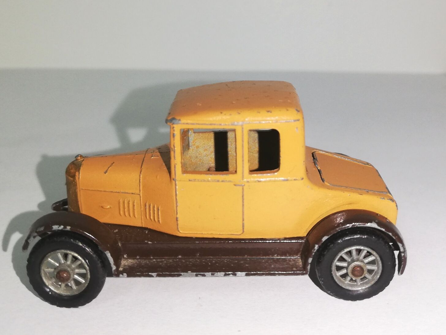 Matchbox Morris Cowley "Bullnose" number 8