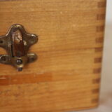 Wooden plug box