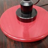 Red desk Guzzini lamp of the 1970s Italy