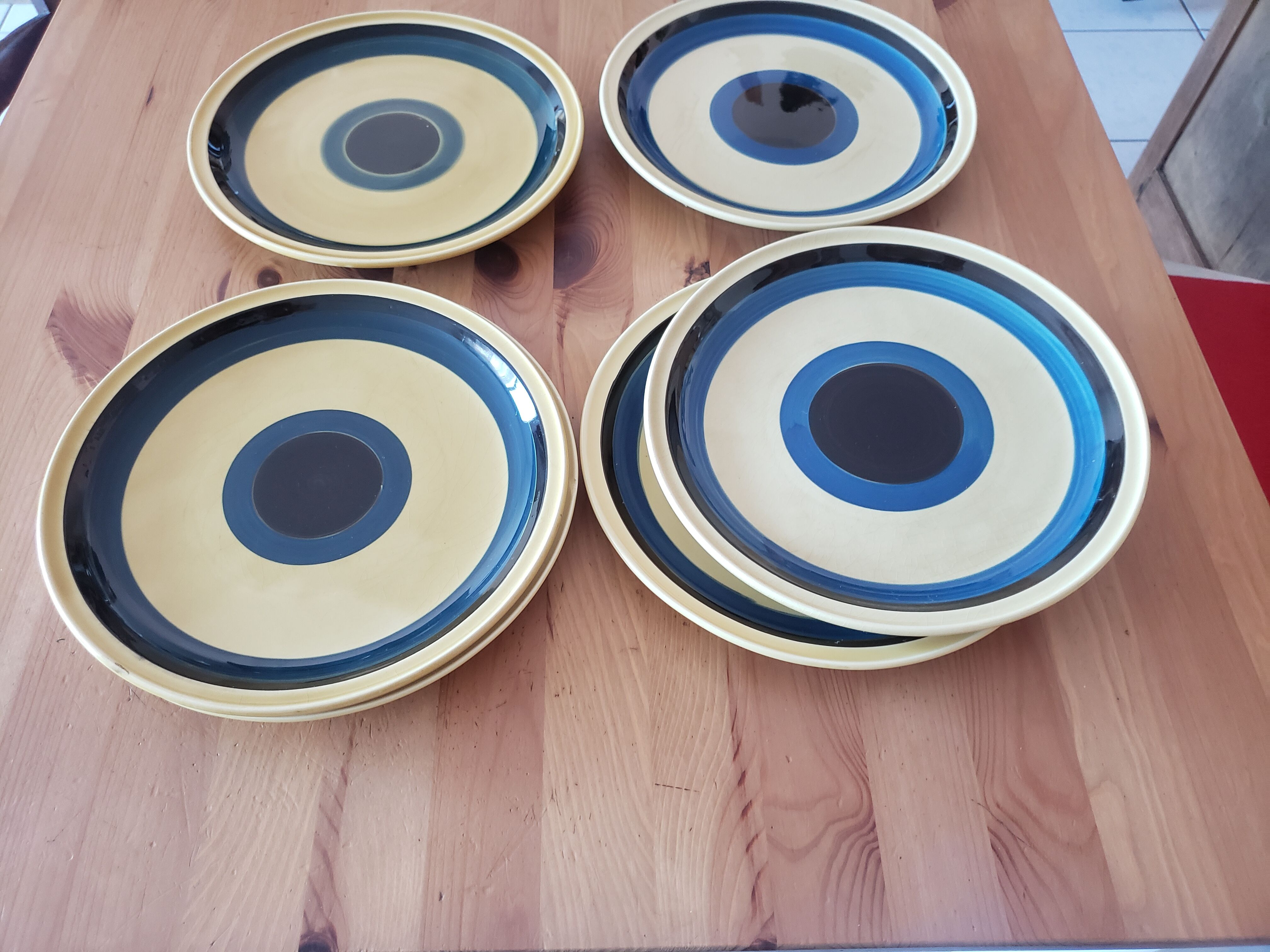 Vintage Gien Djerba plates