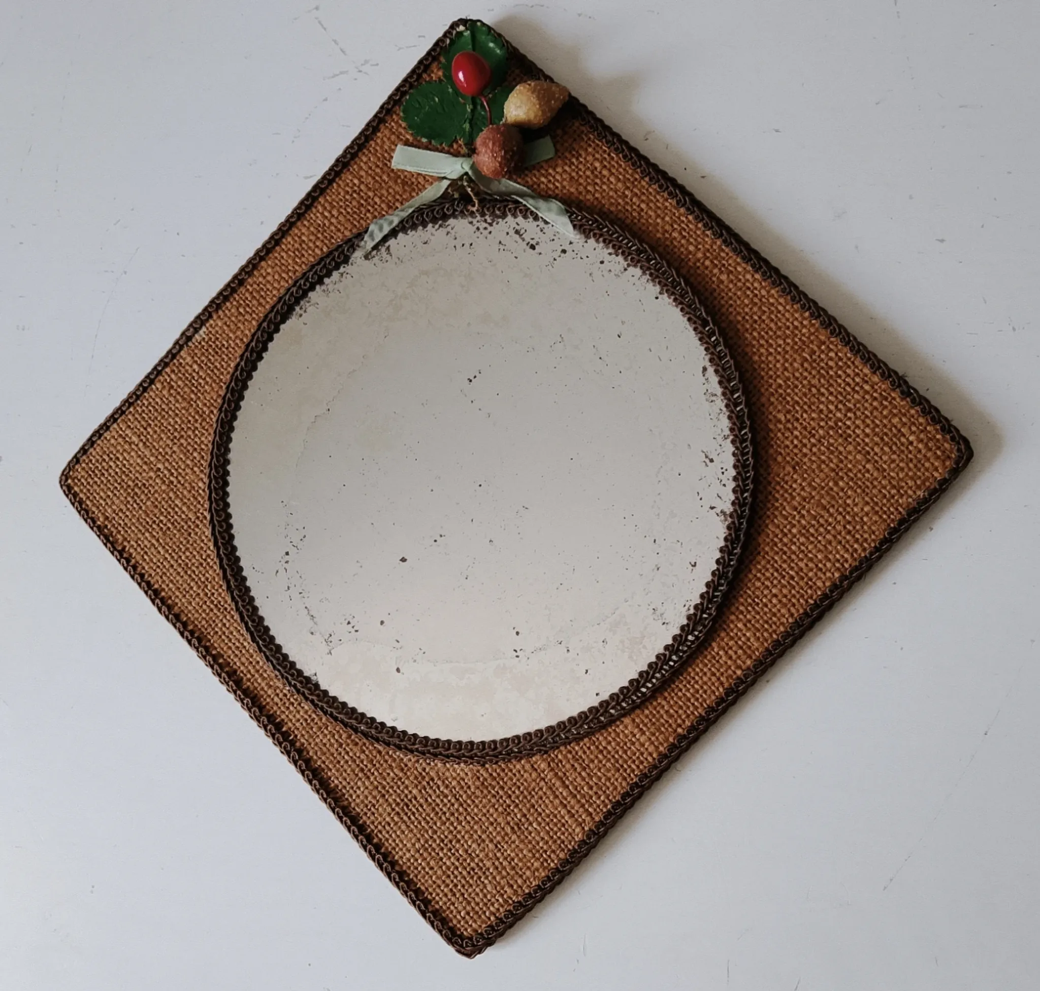 Vintage mirror in handwoven raffia Art Monique 1970s