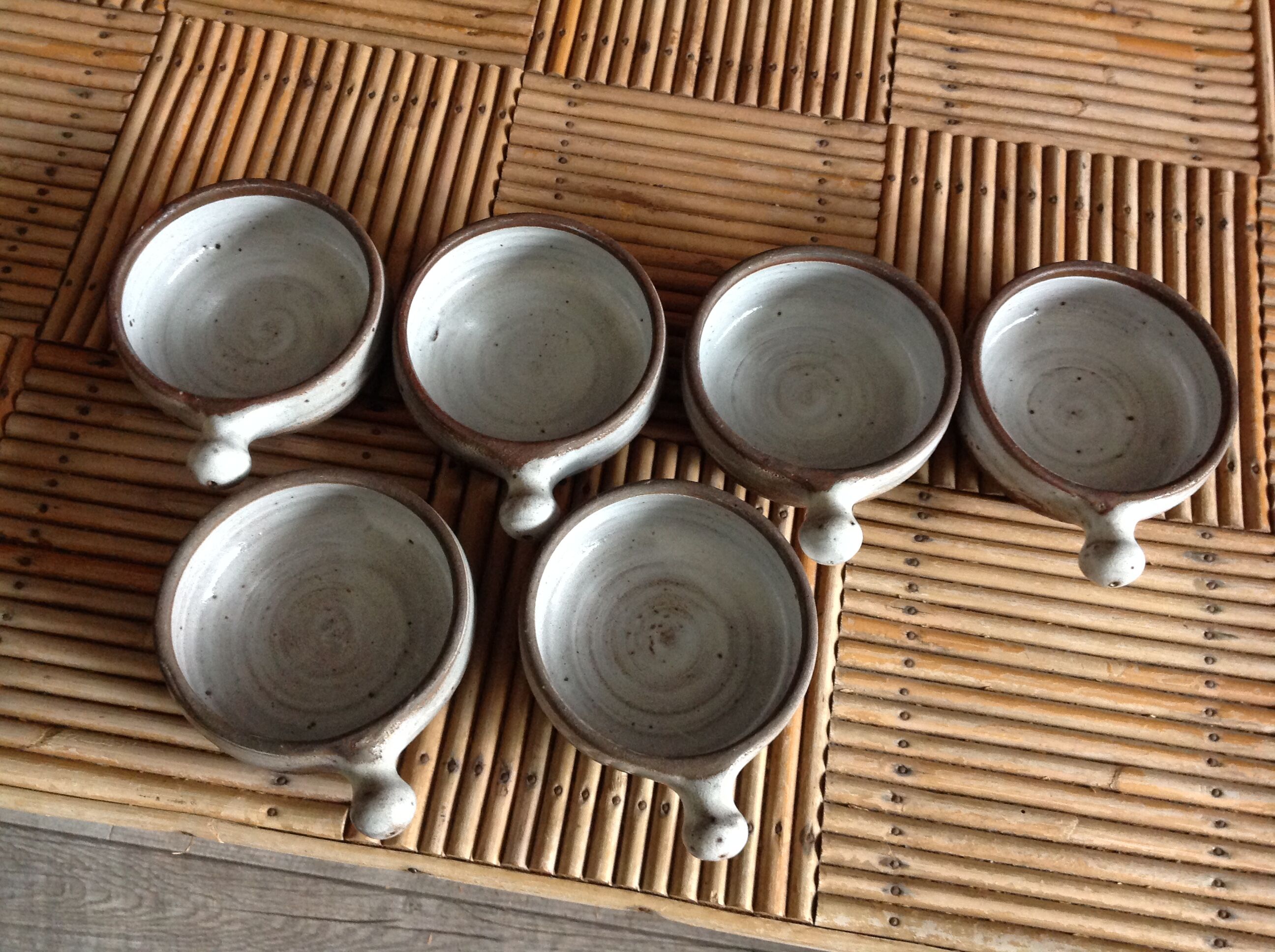 Set of 6 sandstone rammequins