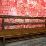 Ancien très grand banc de café en chêne