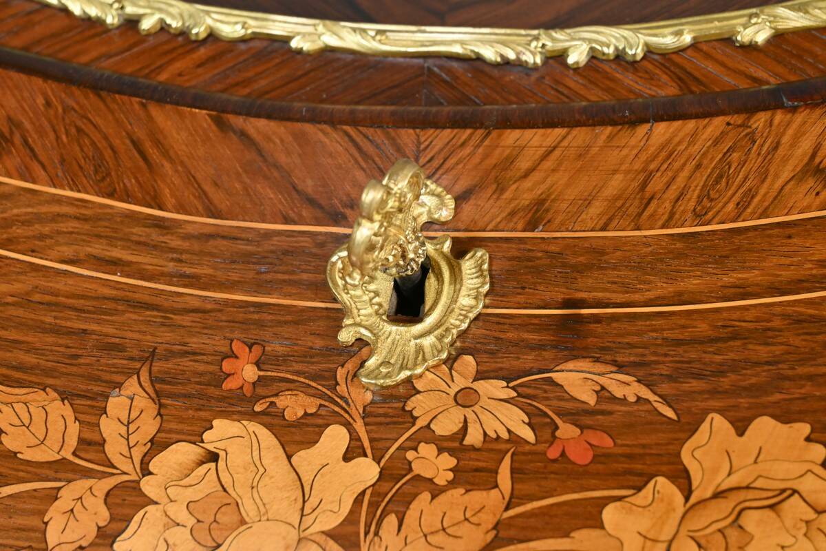 Rosewood Lady's Desk, Louis XV Style – Part 2 of the 19th Century
