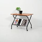 Table basse scandinave avec porte-revues, années 1960-70