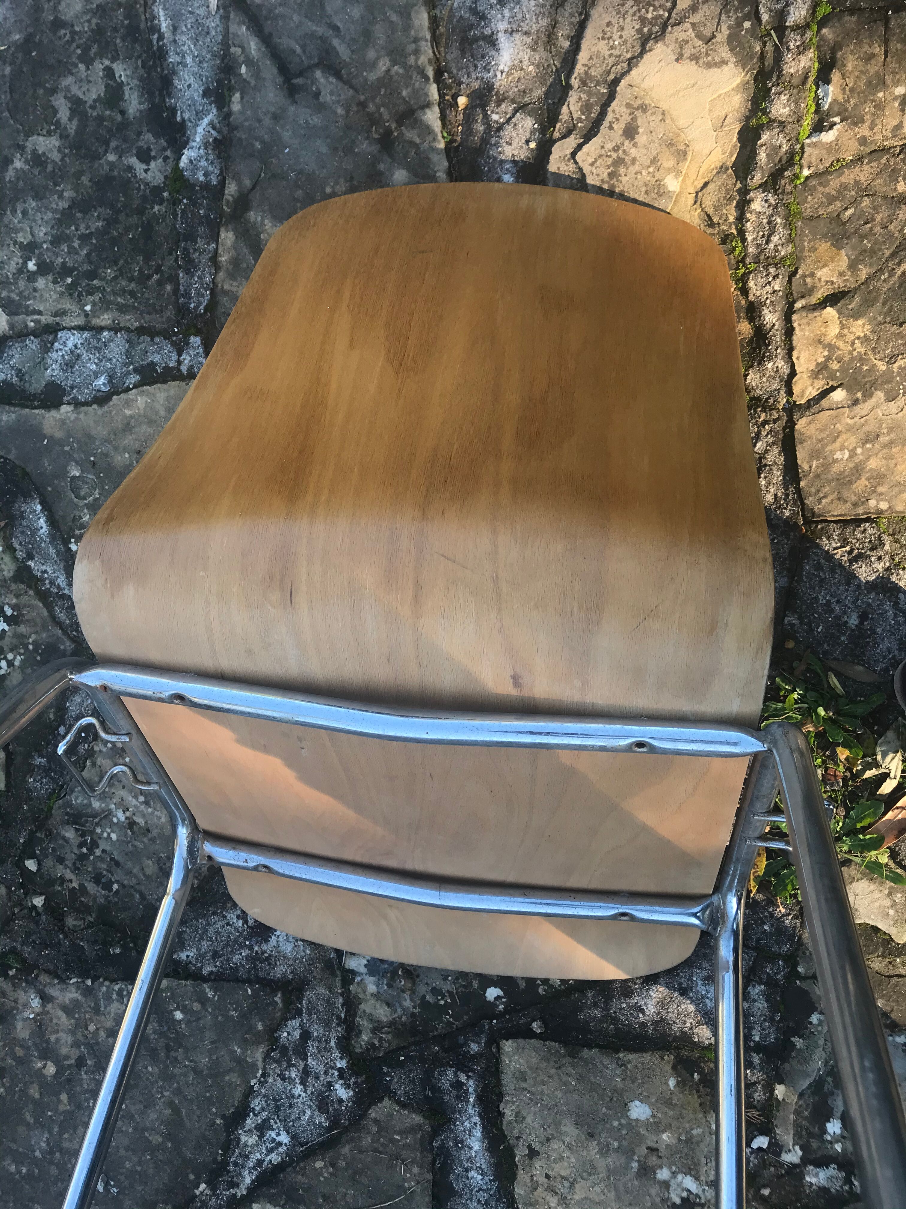 Suite de six chaises circa 1960