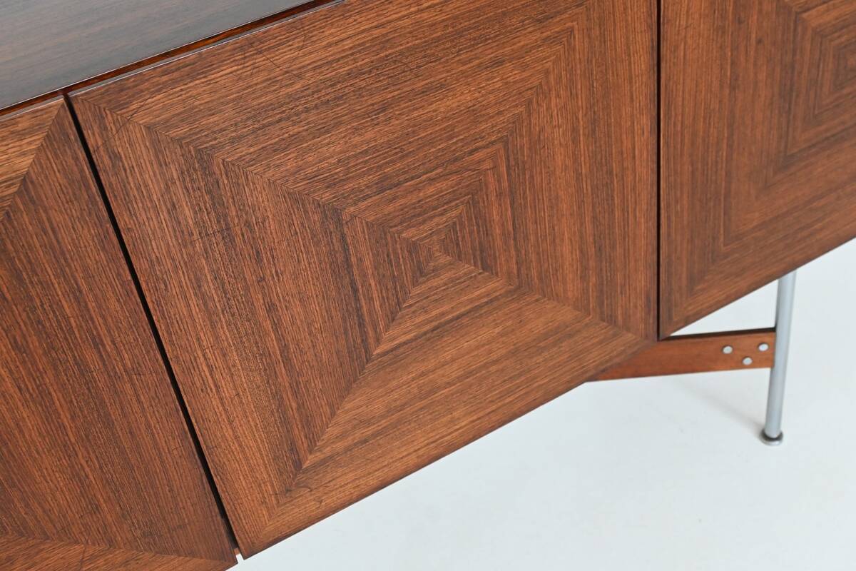 Buffet GLR-230 en palissandre par Rudolf Bernd Glatzel pour Fristho ...