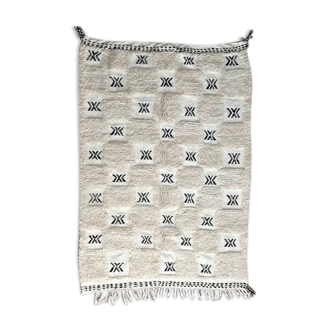 Berber Moroccan rug Beni Ouarain 215x150 cm