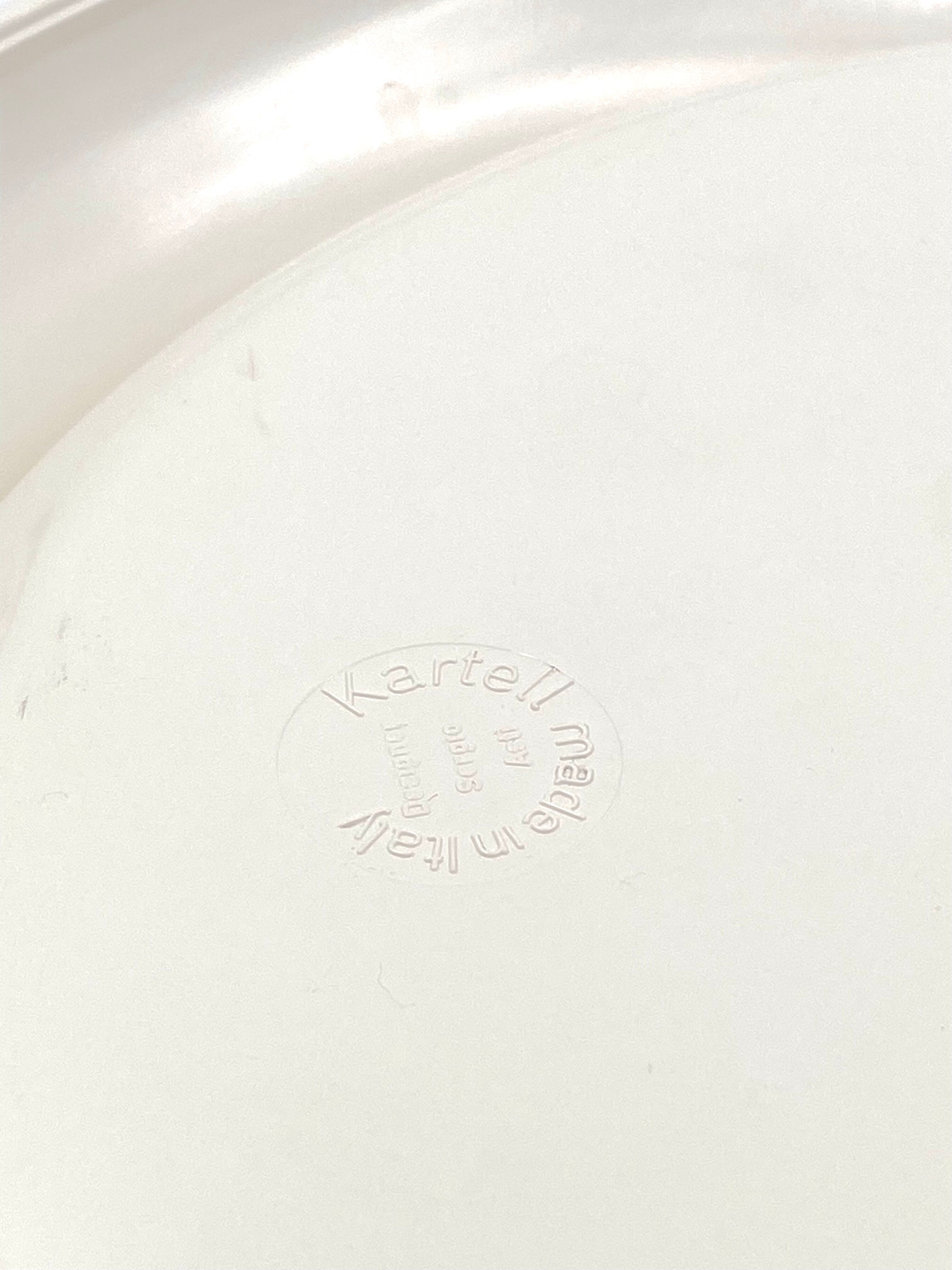 Sergio Asti, mod.4635 white ashtray / catchall, Kartell Italy 1967