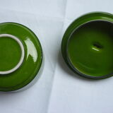 Green enamelled porcelain coffee set