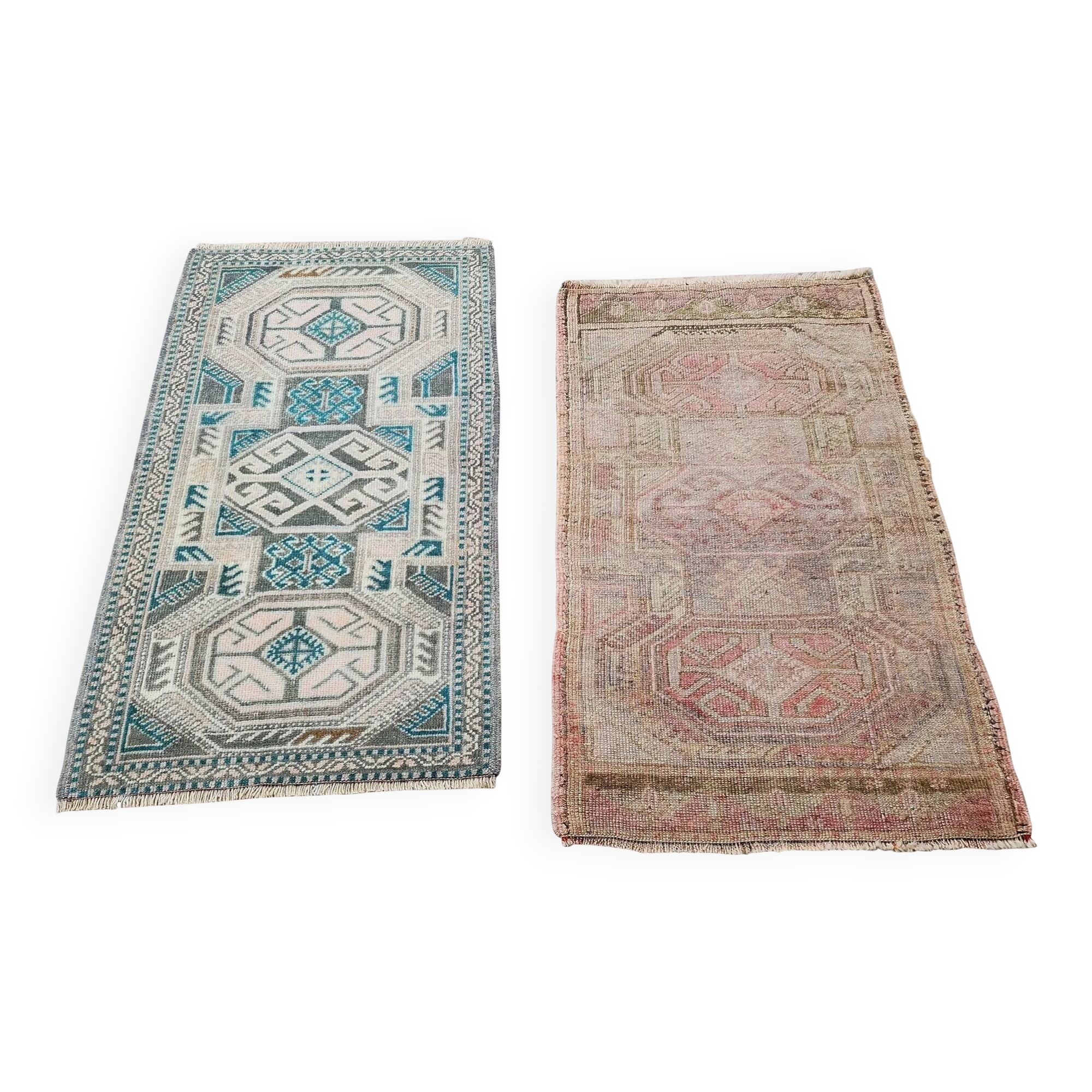 Vintage handmade Turkish rug 55x92 cm