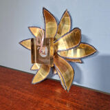 Pair of floral wall sconces in brass, Maison Jansen, 1970