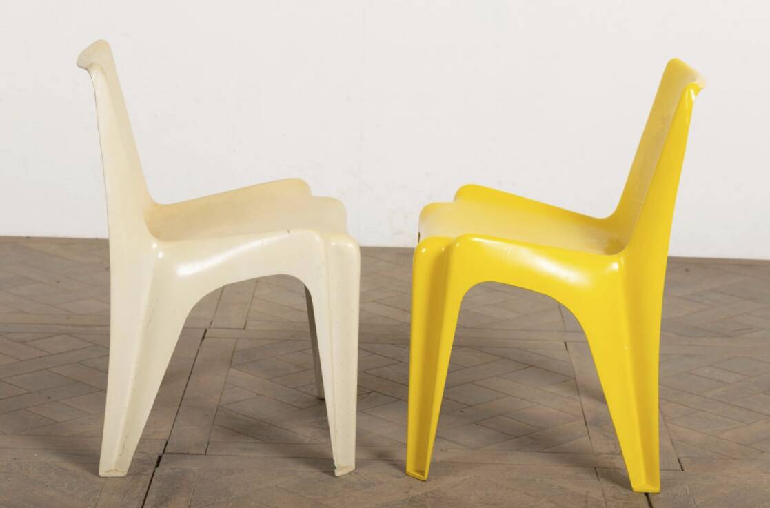 Deux chaises cantilever modèle BA1171, Helmut BATZNER
