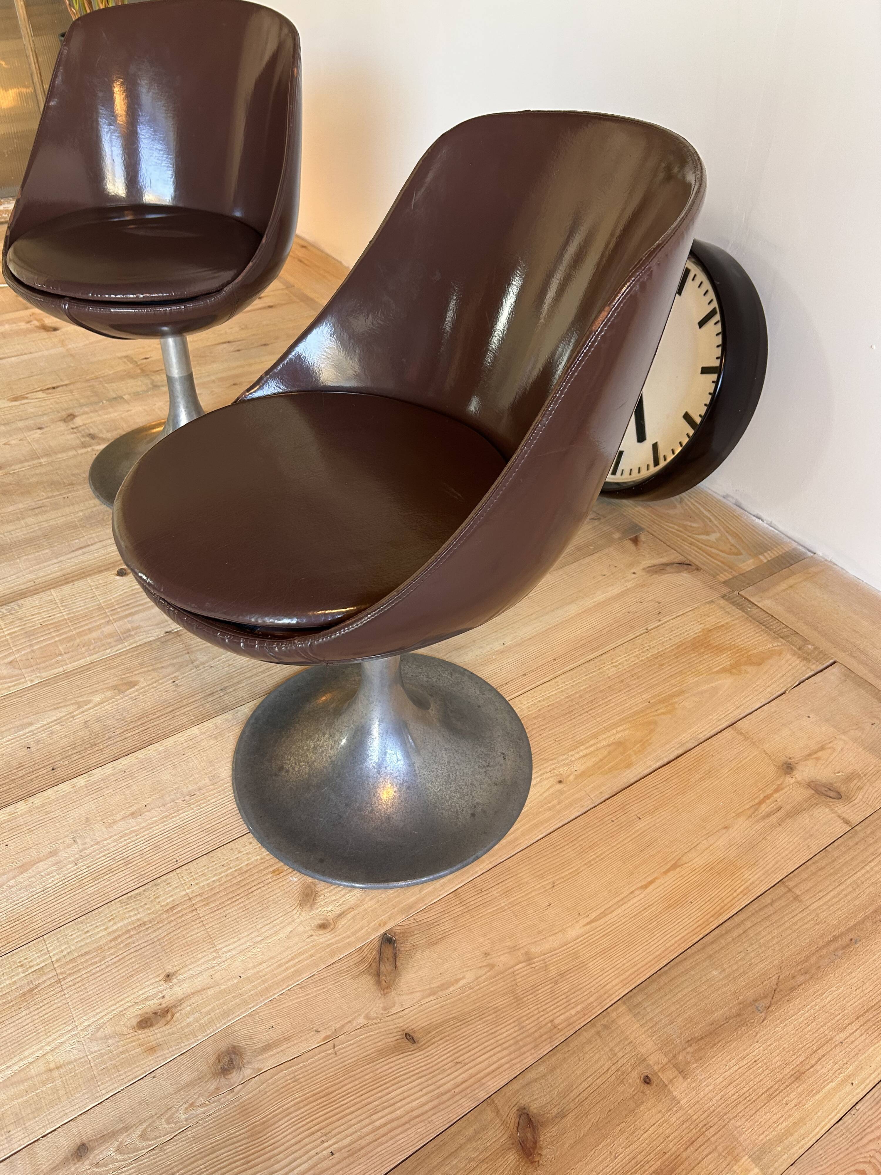 Pair of Space Age Armchairs, Italian design